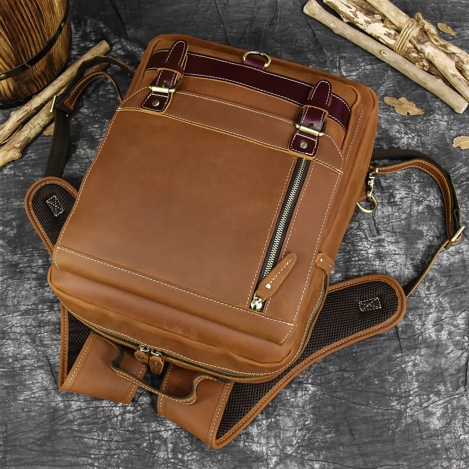 Retro Genuine Leather Backpack for Men – Durable Crazy Horse Daypack