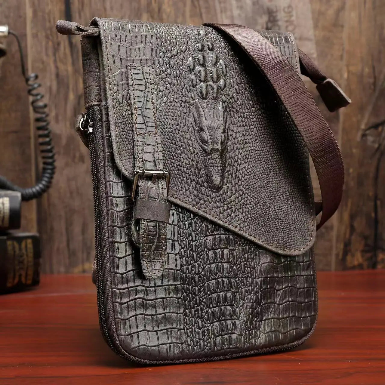 Alligator Crocodile Pattern Men’s Cow Leather Shoulder Bag