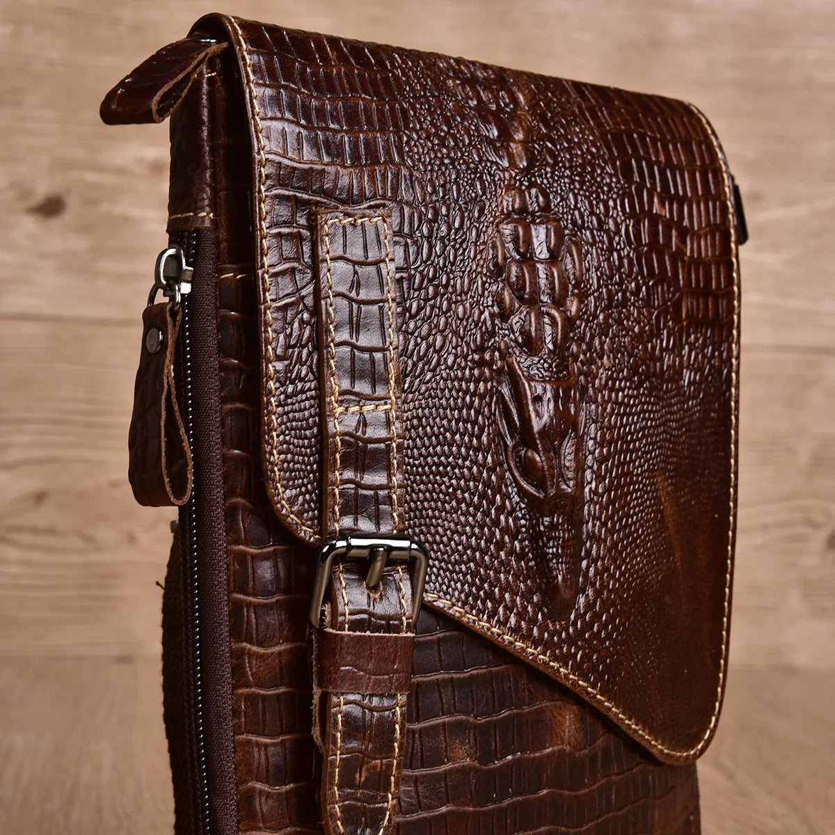 Alligator Crocodile Pattern Men’s Cow Leather Shoulder Bag