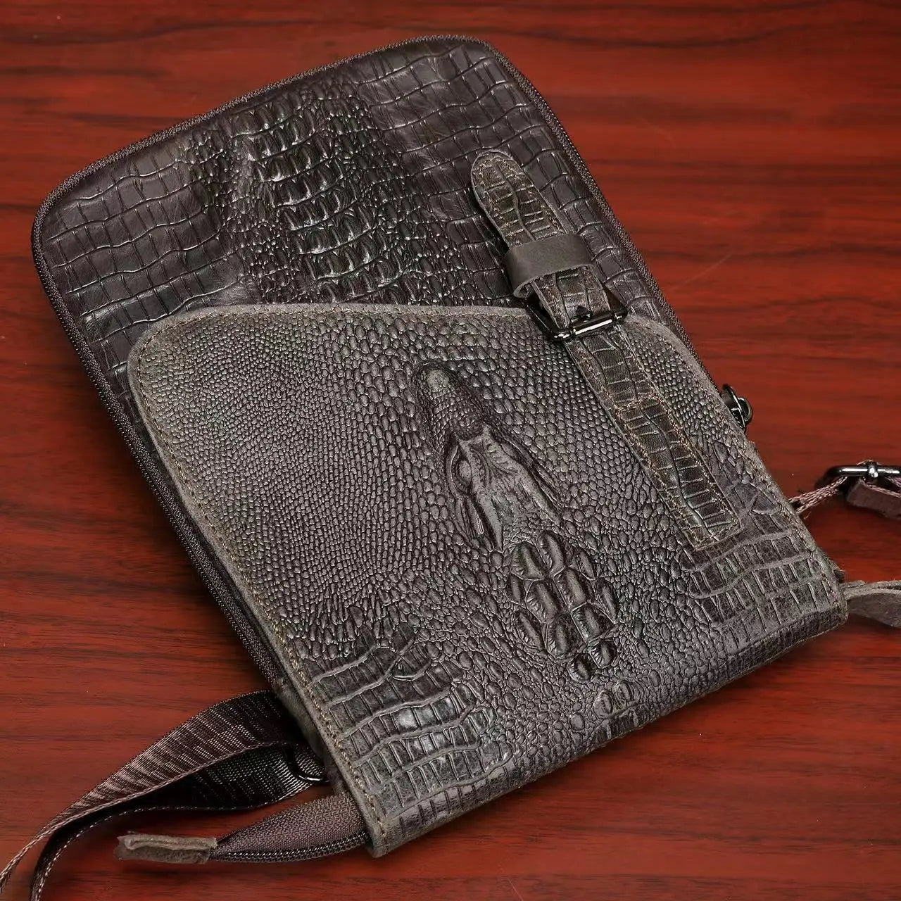 Alligator Crocodile Pattern Men’s Cow Leather Shoulder Bag