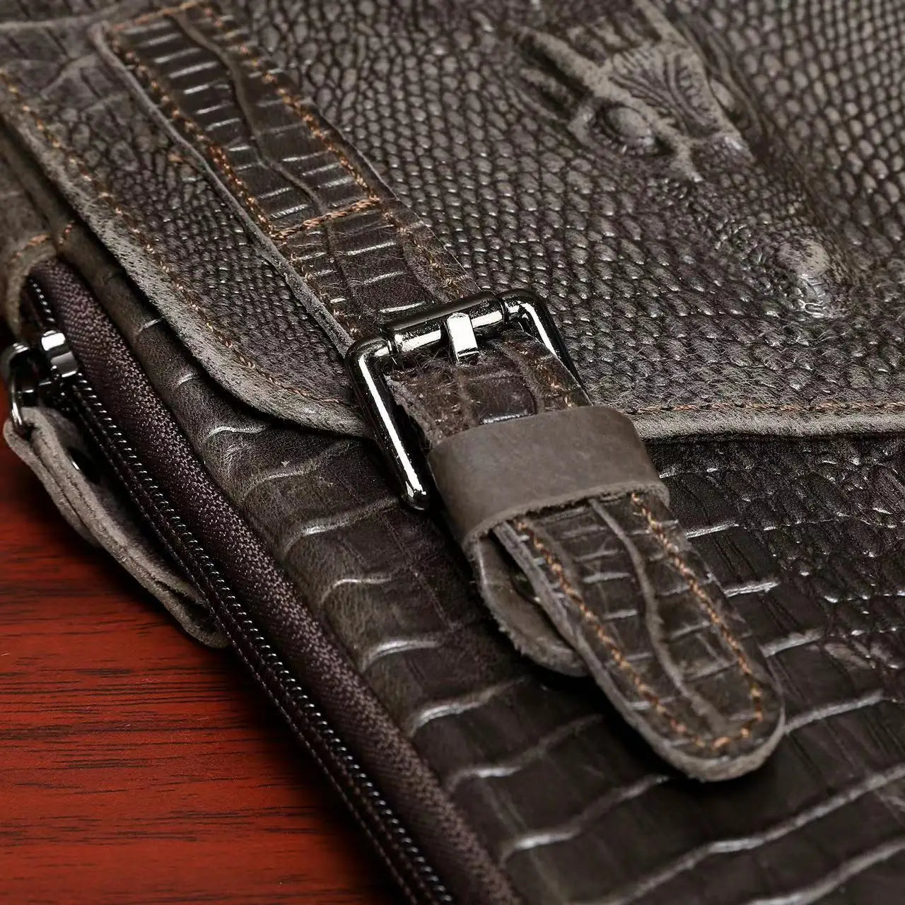 Alligator Crocodile Pattern Men’s Cow Leather Shoulder Bag