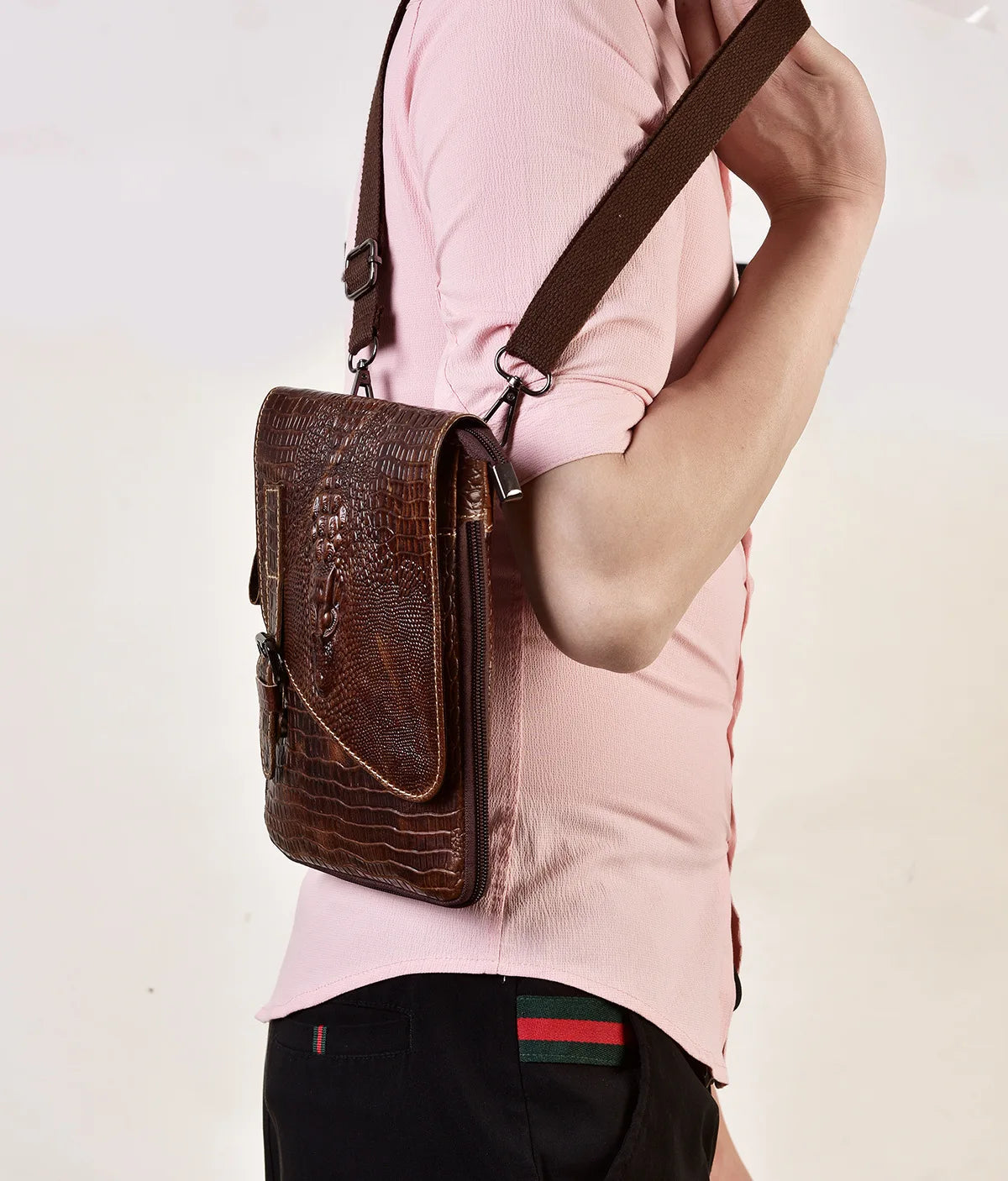 Alligator Crocodile Pattern Men’s Cow Leather Shoulder Bag