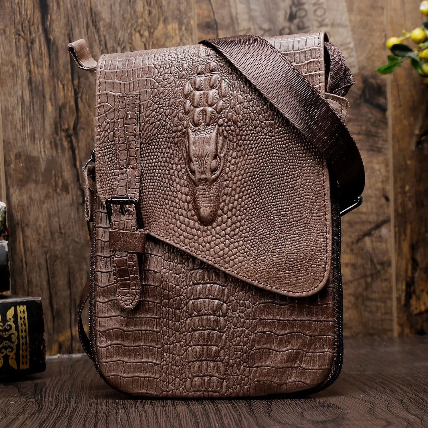 Alligator Crocodile Pattern Men’s Cow Leather Shoulder Bag