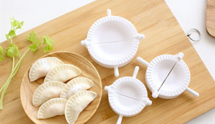 Dumpling Molds Plastic Dough Press Pie Ravioli Cooking Pastry Chinese Food Jiaozi Maker - COOLCrown Store