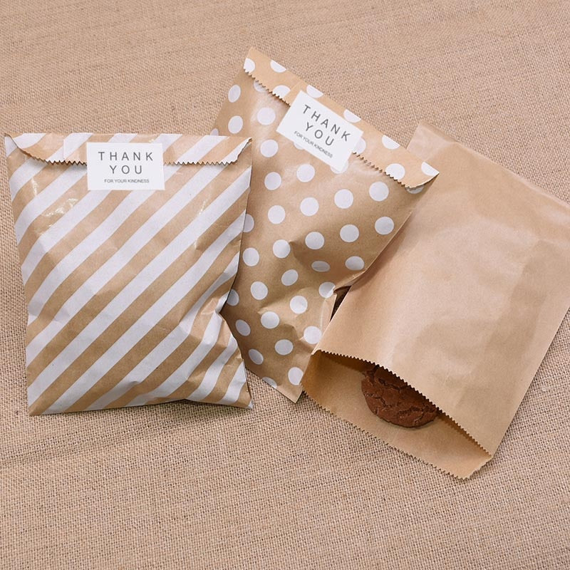 kraft-paper-bags-and-stickers-for-candy-or-gift.jpg